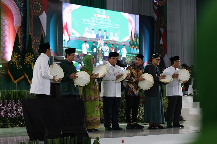 Presiden RI Prabowo Subianto Menghadii pembukaan Kongres XVIII Muslimat Nahdlatul Ulama di Surabaya, Jawa Timur. (Dok. Tim Media Prabowo)