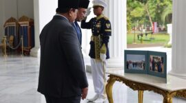 Presiden RI Prabowo Subianto dan PM Malaysia Anwar Ibrahim menyampaikan komitmen kerja sama dagang dan sikap atas Gaza di Istana Merdeka. (Dok. Tim Media Prabowo).

