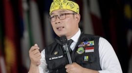 Mantan Gubernur Jabar Ridwan Kamil saat menjalani pemeriksaan KPK terkait kasus Bank BJB. (Facebook.com @Ridwan Kamil)